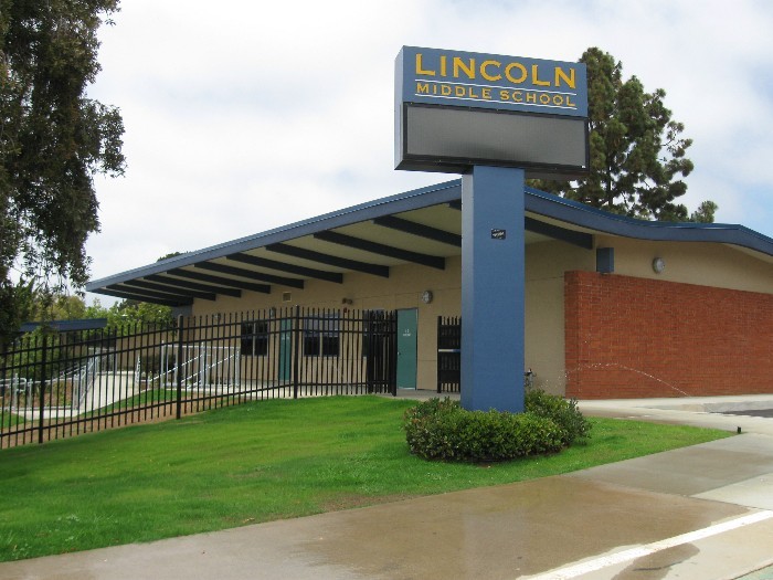 Lincoln Middle School Shade Structure